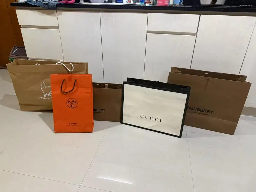 Branded Paper bag - banyak