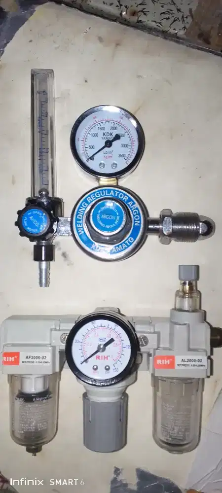 WELDING REGULATOR / AIR FILTER REGULATOR