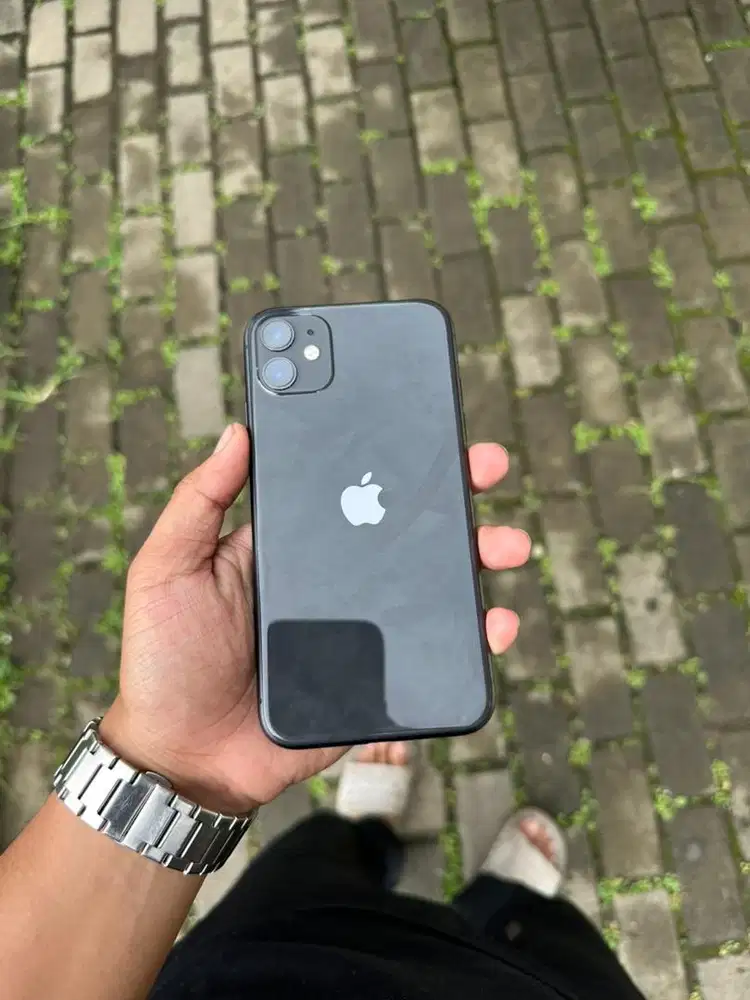 Iphone 11 256Gb beacukai Bh81%