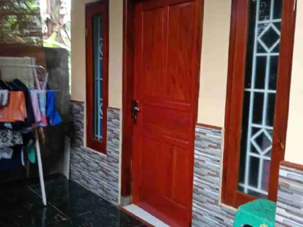 DIJUAL RUMAH KAMPUNG SIAP HUNI