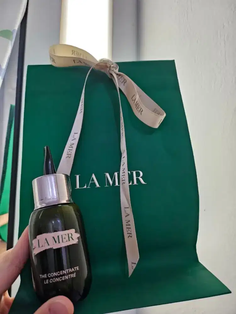 Serum Lamer 50 mg ex pemakaian.isi nya masih +-60%,jual murah aja