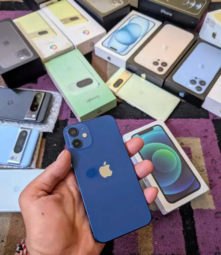 iPhone 12 64Gb ex iBox