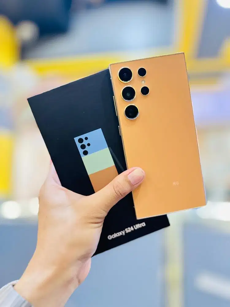 Samsung S24 Ultra 12/512 Like new