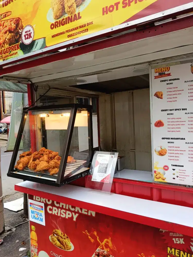 Gerobak semi kontainer