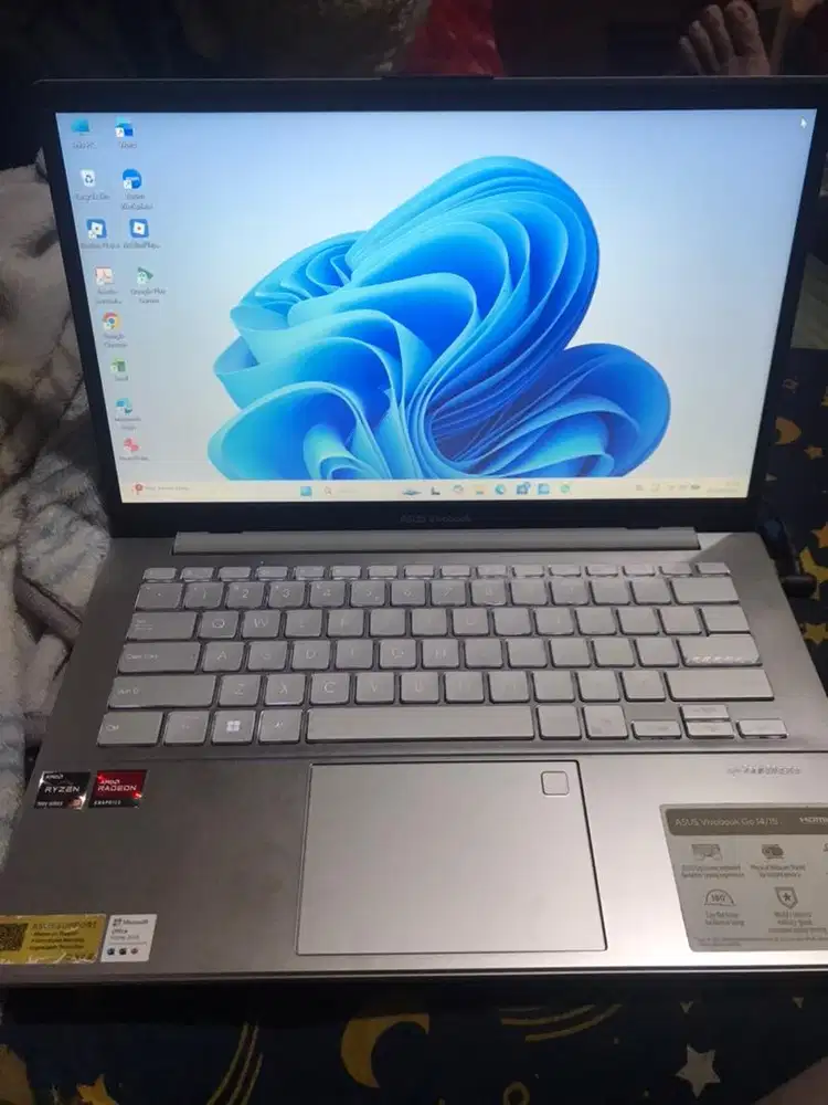 Asus Vivobook Go 14 (E1404F)