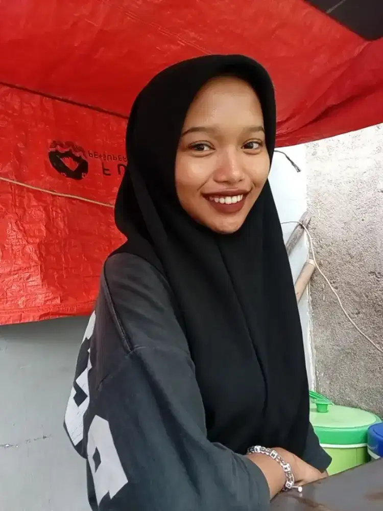 Mencari pekerjaan jaga es teh solo