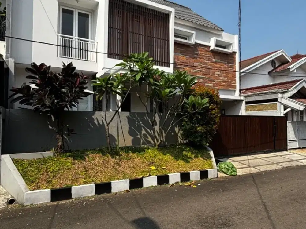 Dijual Rumah Cantik, Rapi, Murah di Kucica Bintaro Jaya 9 Rumah Siap Huni, Lokasi Strategis dekat dengan Masjid raya bintaro, fresh market, rs. premie