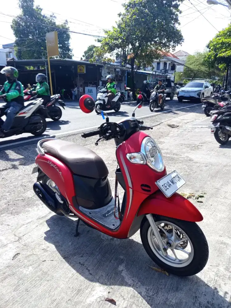 Scoopy 2019 merah DP 1 juta Deva motor