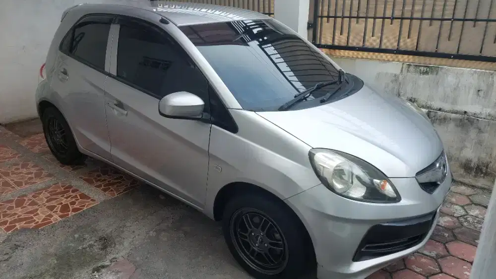 Honda Brio 1200cc Automatic Matik 2014 Silver bukan agya ayla calya