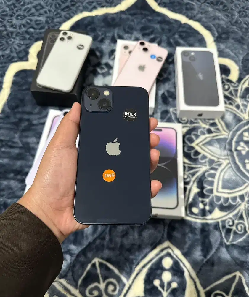 iPhone 13 256 gb Inter