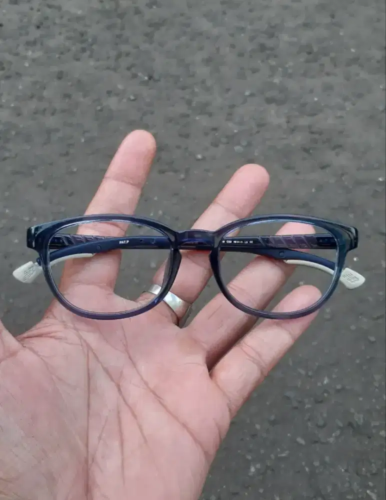 KACAMATA NEW BALANCE ORIGINAL