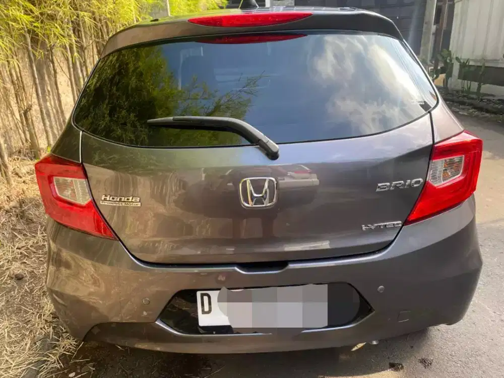 Brio E at 2022 km rendah