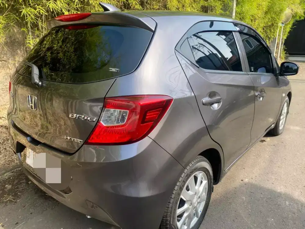 Brio E at 2022 km rendah