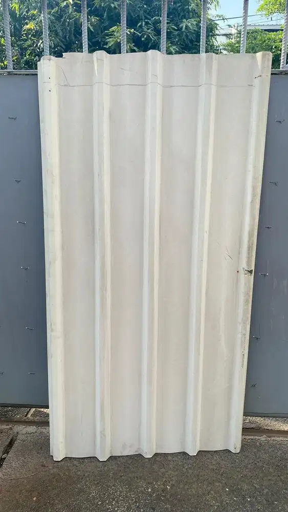 Borongan Sisaan 5 Lbr Atap UPVC Alderon & Rooftop Rp 250 rb ( NEGO )