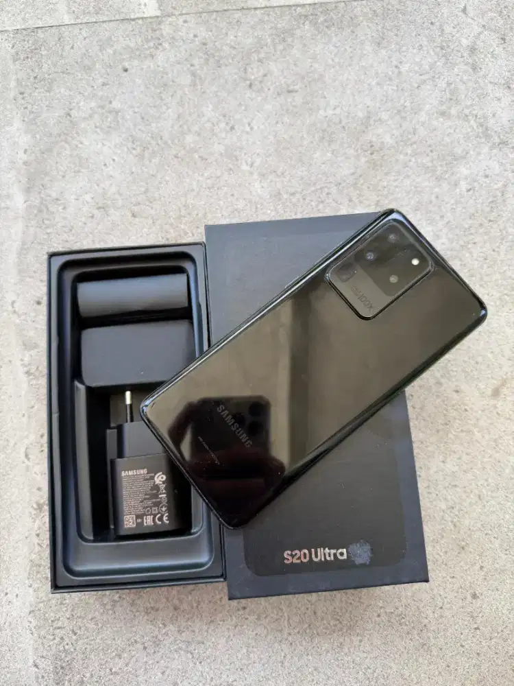Samsung S20 Ultra Ram 12gb 100x zoom Fullset sein