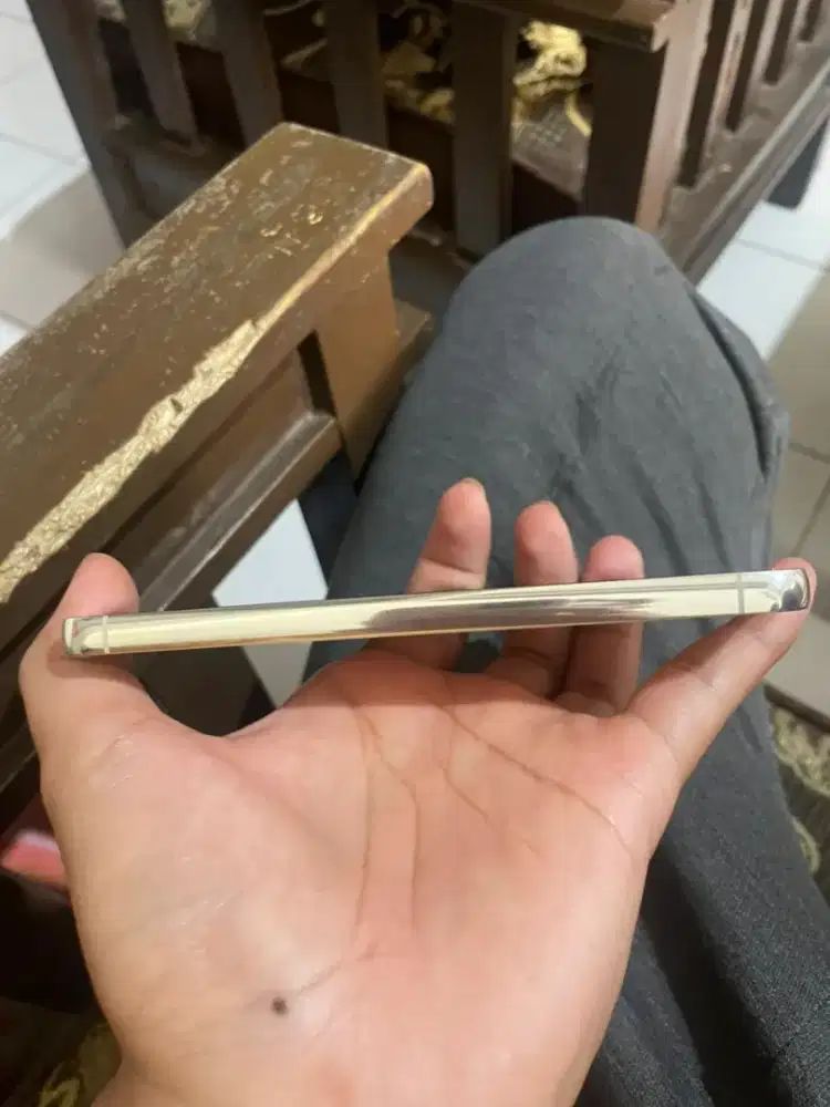 Samsung galaxy S23 8/256 Gb