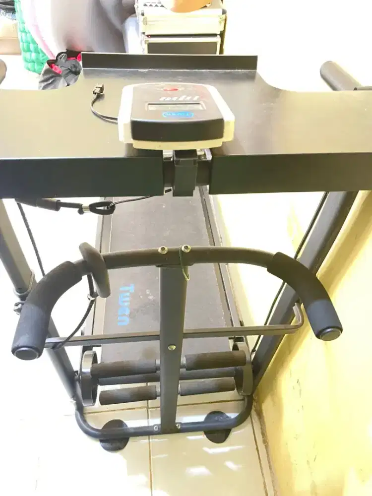 JUAL ALAT TREADMILL