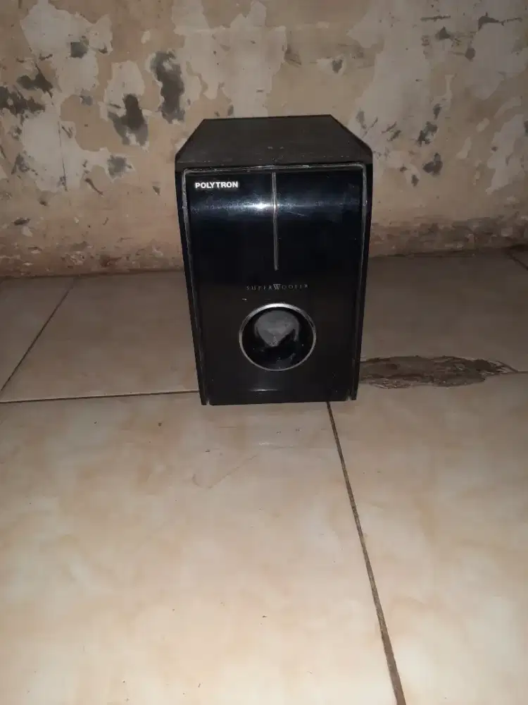Speaker subwoofer aktif polytron