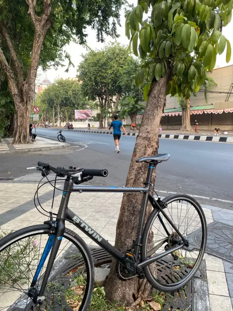 Btwin sora hybrid made in romania