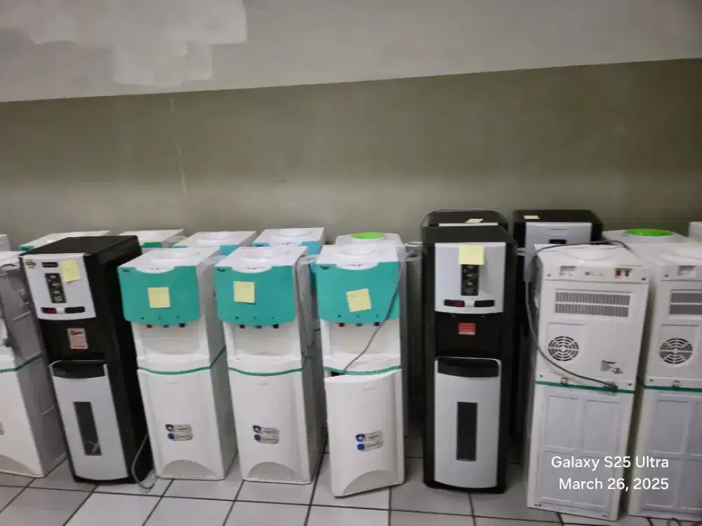 Dispenser Stand / Berdiri