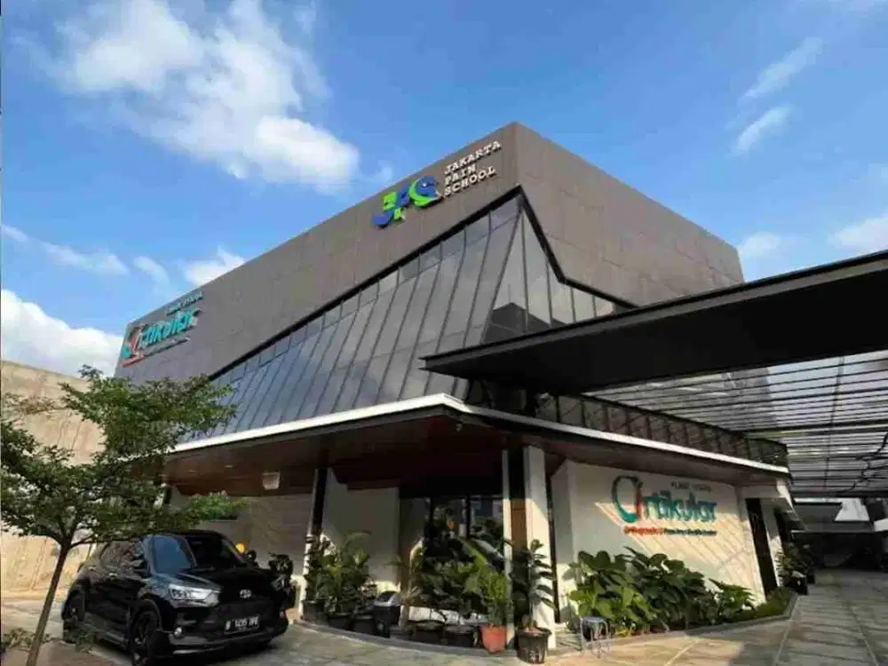 Disewakan atau Dijual Gedung Raya Radio Dalam Kebayoran Baru