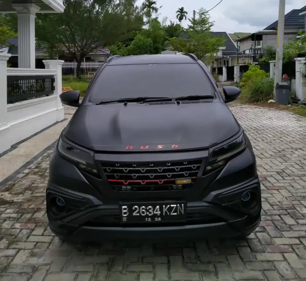 Rush GR sport 2022 metik