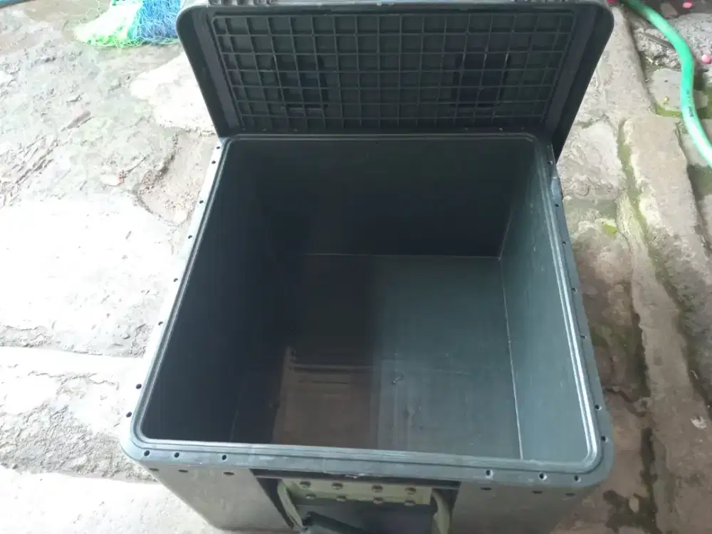 Bok untuk isi perkakas