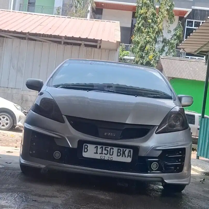 Honda Jazz 2010 Bensin