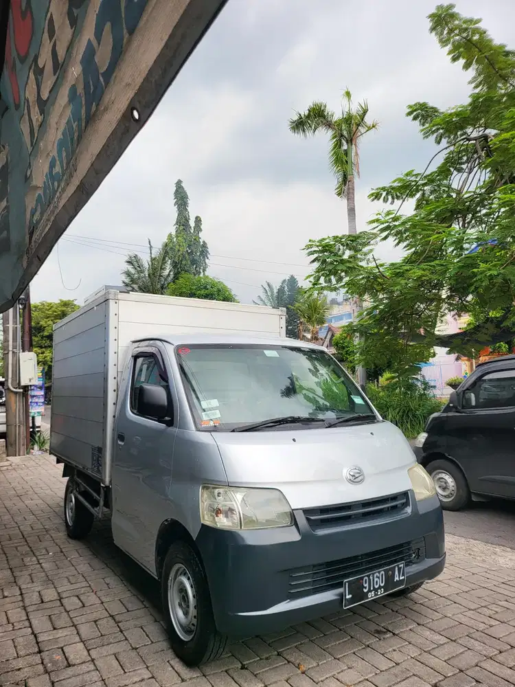 PICK UP GRAN MAX BOX 1.3 CC TAHUN 2013 TANGAN PERTAMA DARI BARU