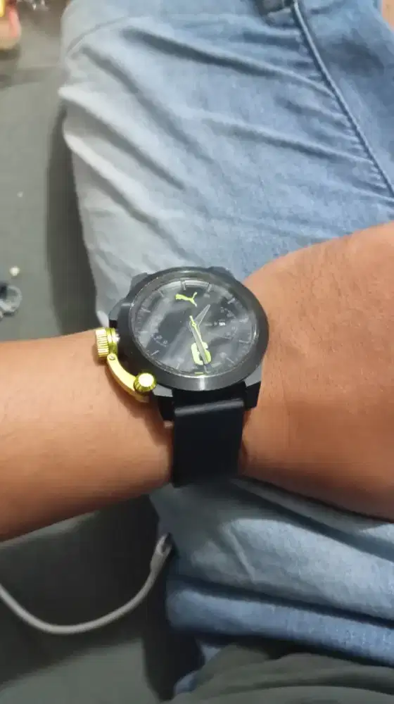 Jam tangan. Puma ori