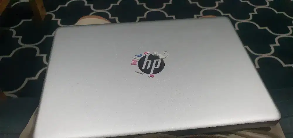 HP i3 gen 8 Laptop
