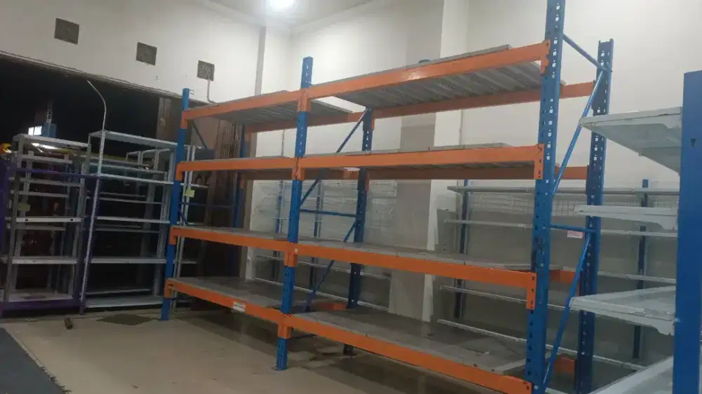 Rak gudang heavy duty