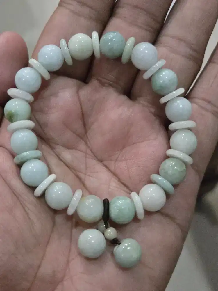 Gelang Natural Giok Burma Type A (Jadeite Jade) 10mm