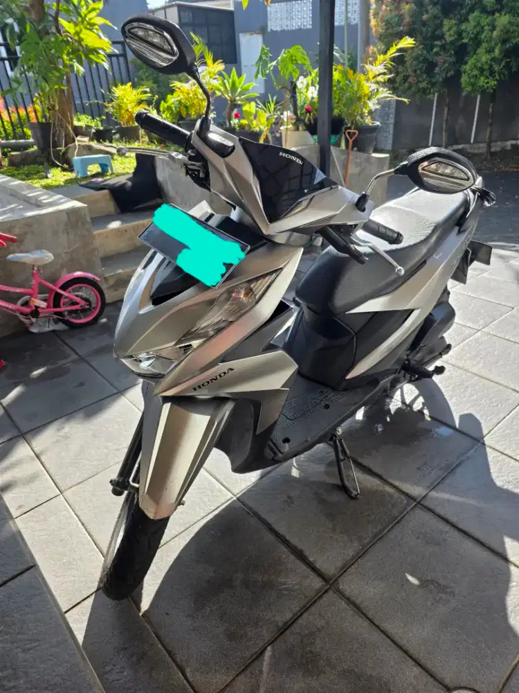 Honda beat deluxe 2020 silver