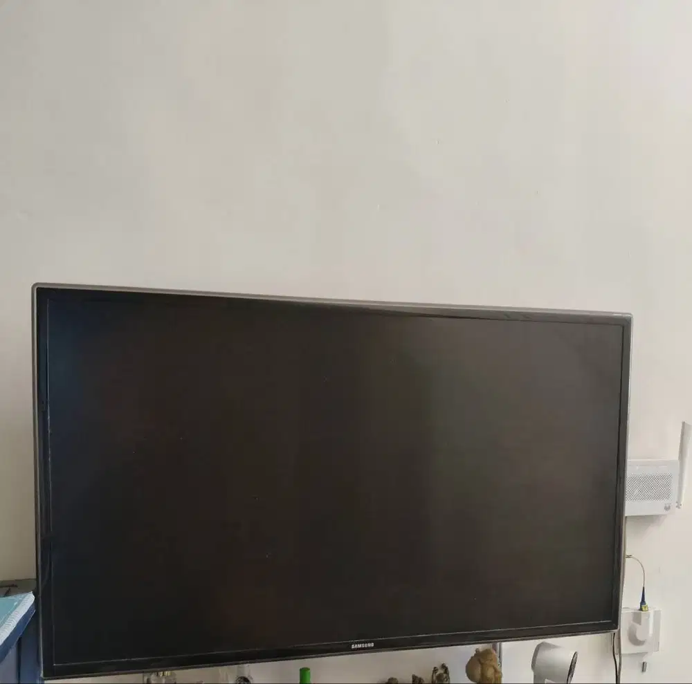 DiJUAL CEPAT! Tv LED Samsung