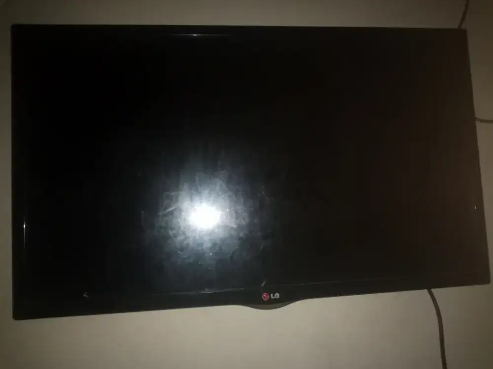 Dijual tv lcd  LG 32 inch