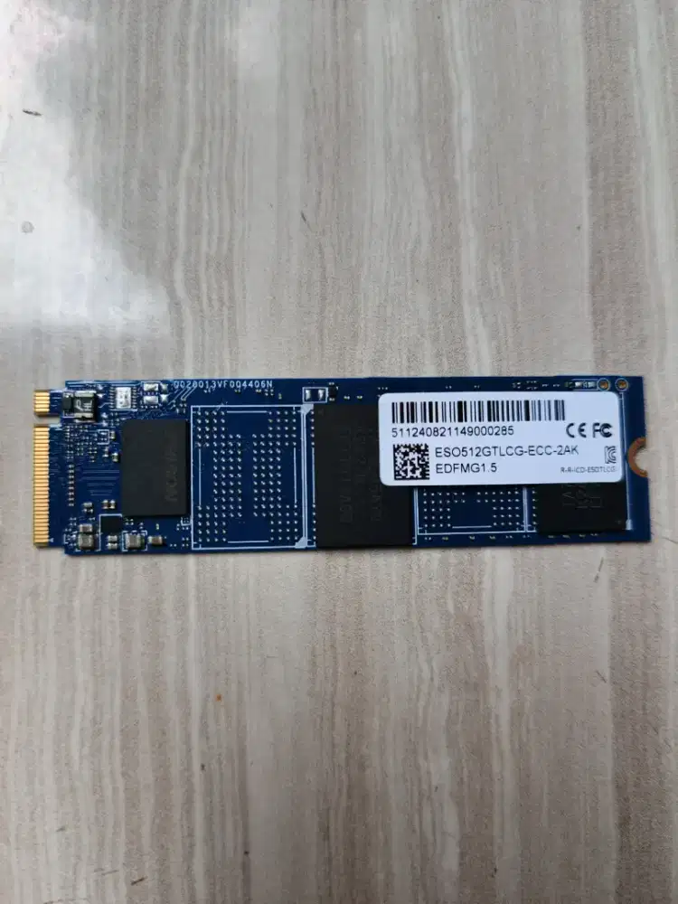 SSD NVMe M.2 512GB - Controller Phison