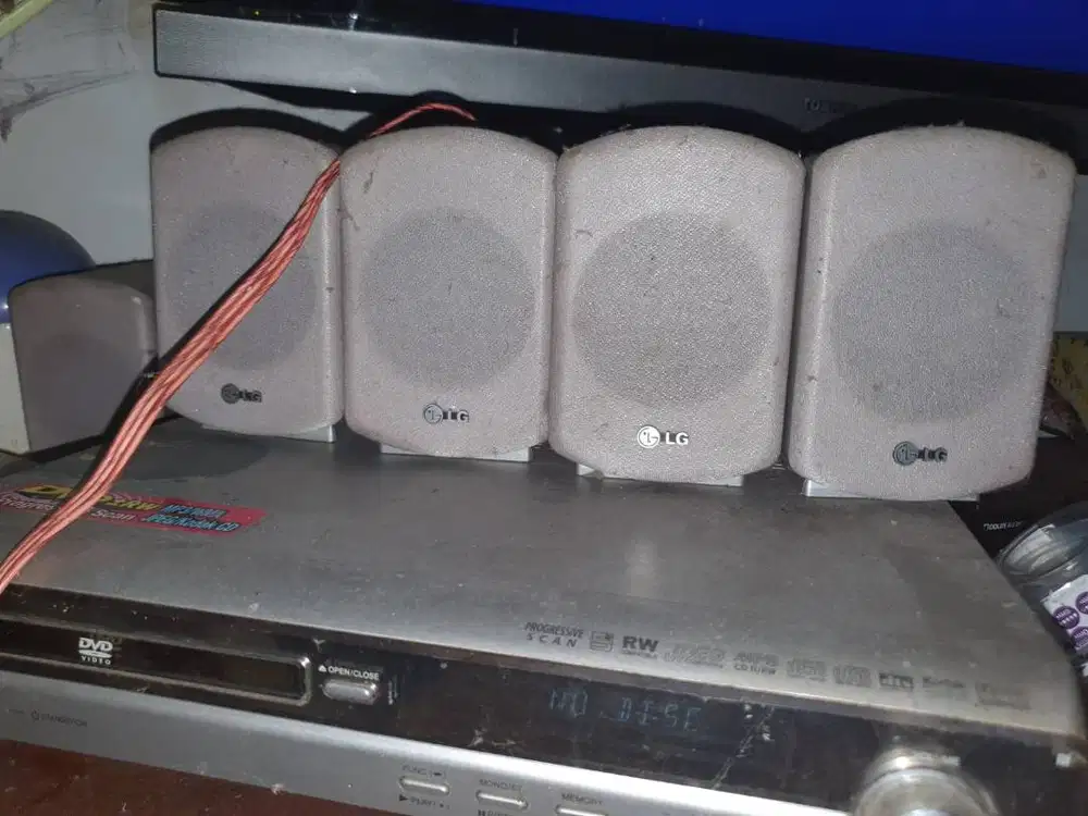 DVD / CD LG Model LH D6246A