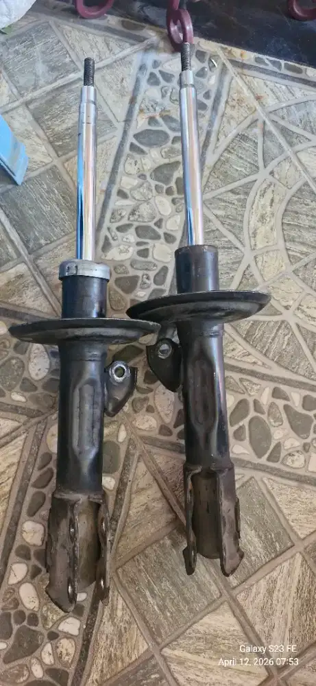 Jual Shockbreaker yaris