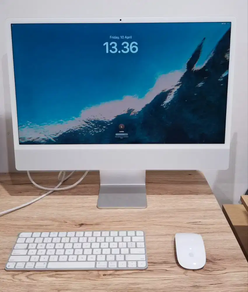 iMac Second 2021 24-inch Chip Apple M1 Ram 8GB Ssd 256GB