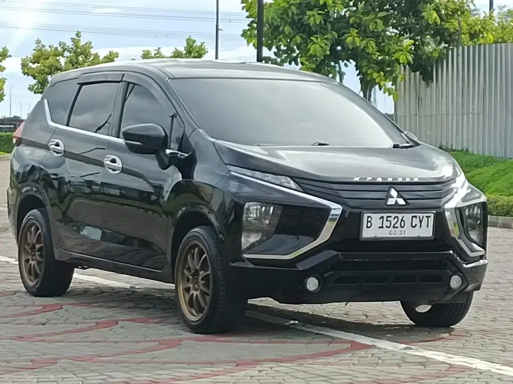 Mitsubishi Xpander GLS 1.5 At 2018
Warna Hitam
Km 135 ribu
Pajak maret