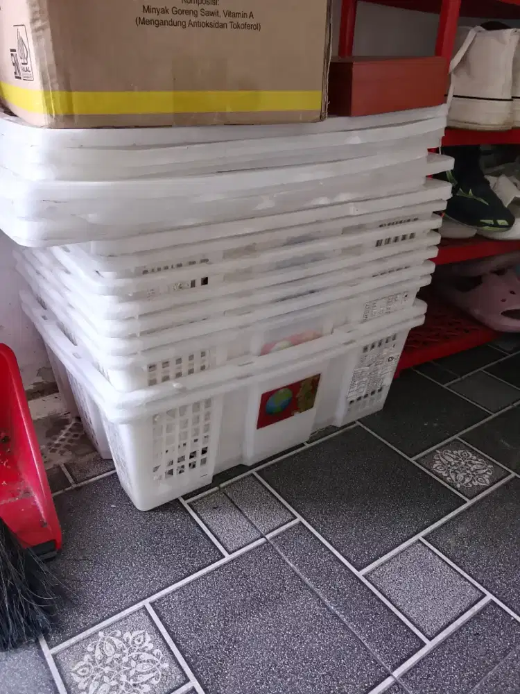 Keranjang bekas kelengkeng