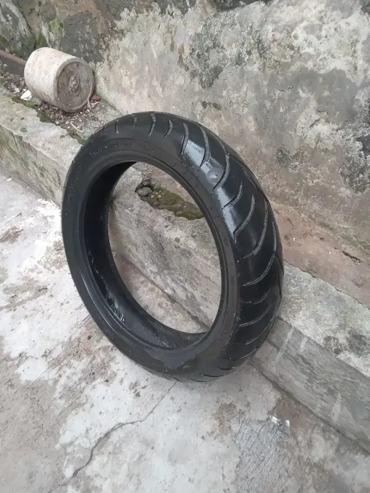 Ban motor R15 Dunlop Scoot Smart
Belakang
