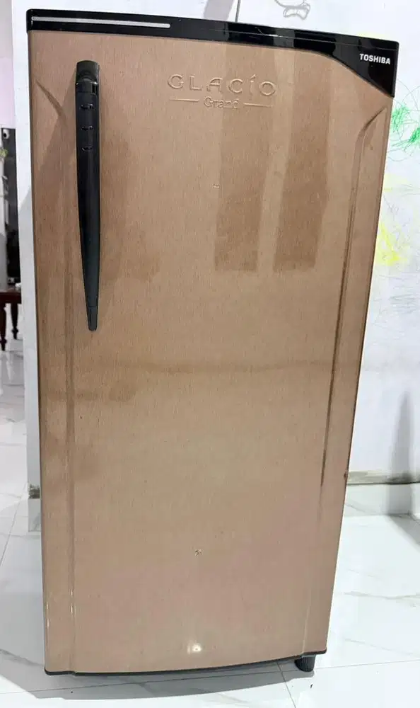 Kulkas Toshiba Glacio