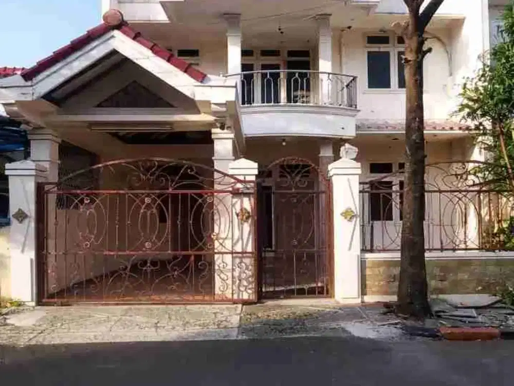 Rumah 2 Lt dengan 4 KT di Duta Harapan Bekasi Utara Bebas Banjir