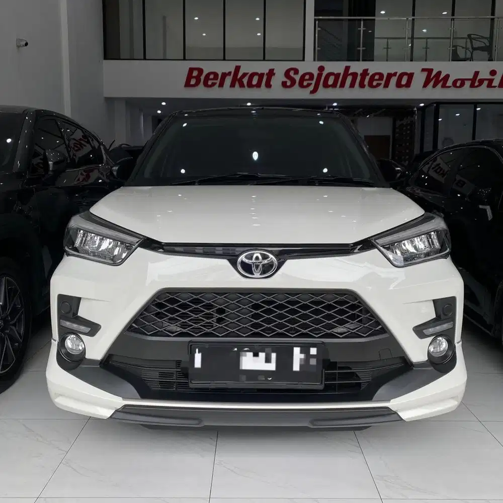 KM 28rb Toyota Raize GR Sport 1,0 Turbo Matic 2021
