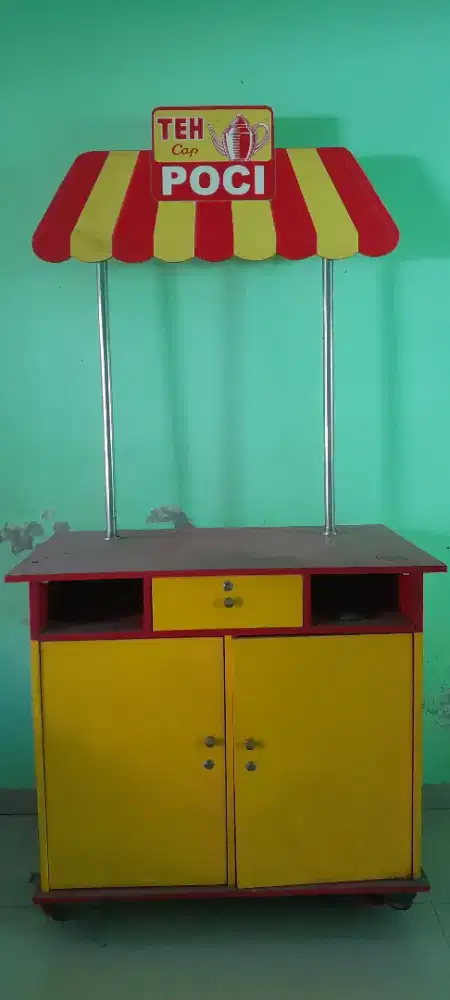 Meja / gerobak teh poci