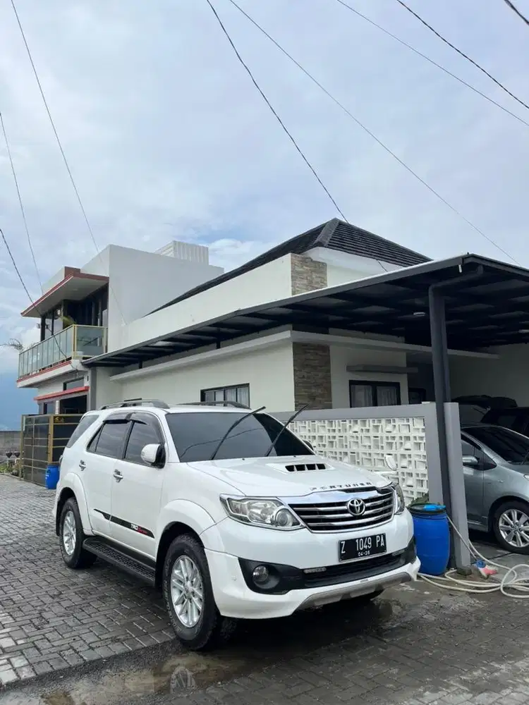 toyota fortuner vnt trd 2013 matic diesel