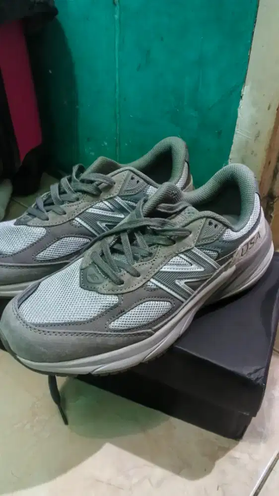 Nb 990 x wtaps grey 42