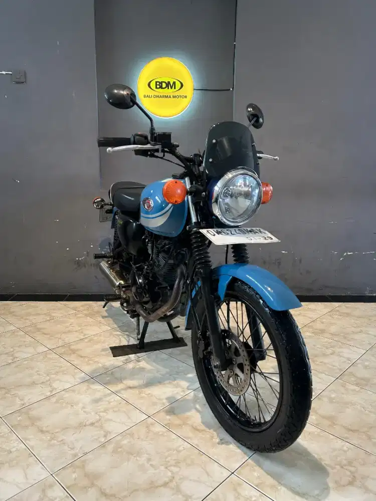 DP 2,1 JT/ BUNGA MENURUN 2% / KAWASAKI W 175 TAHUN 2018